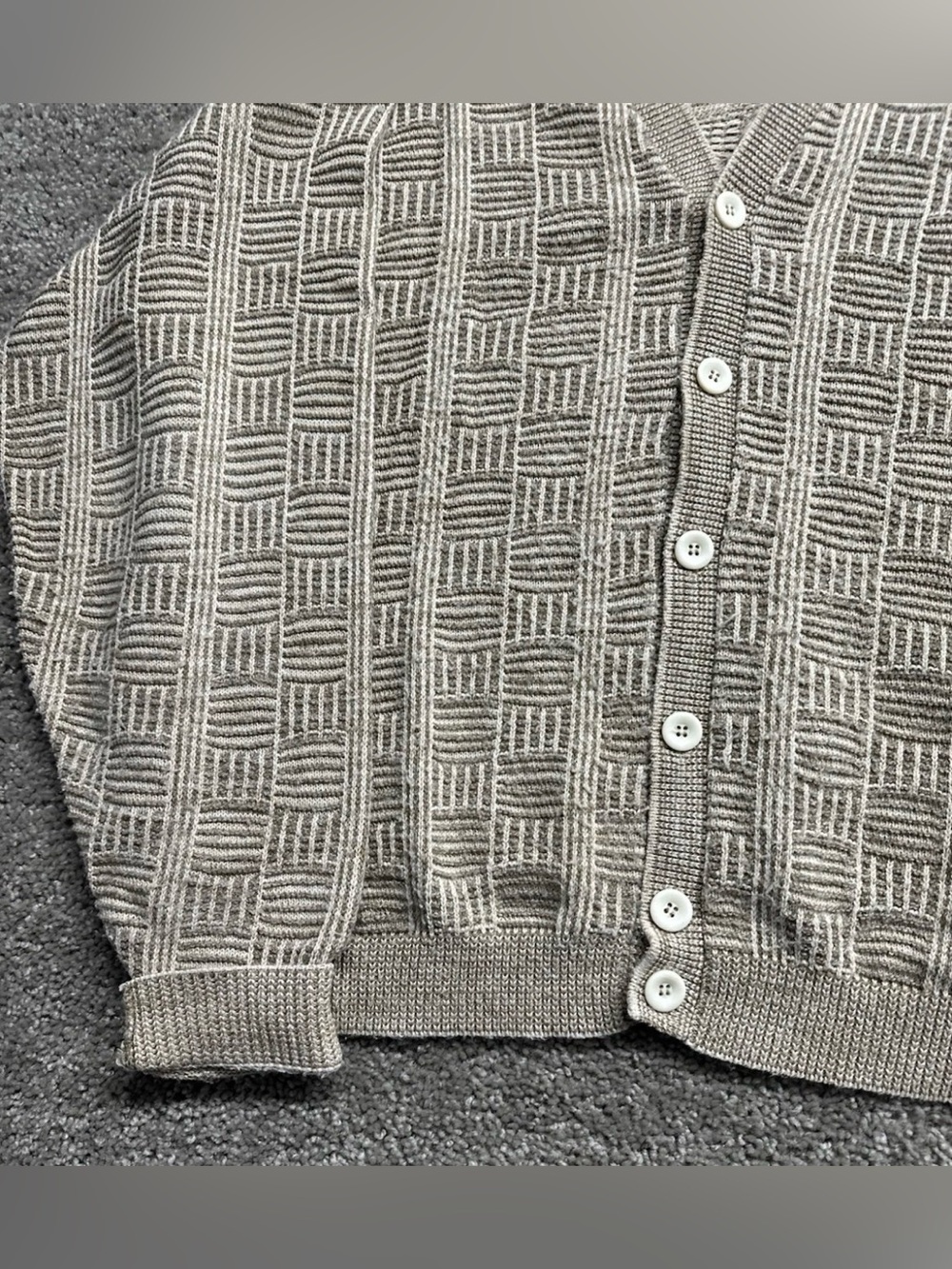 Vintage neutral 90s grandpa oversized cardigan - size XL tan & cream - Picture 6 of 6
